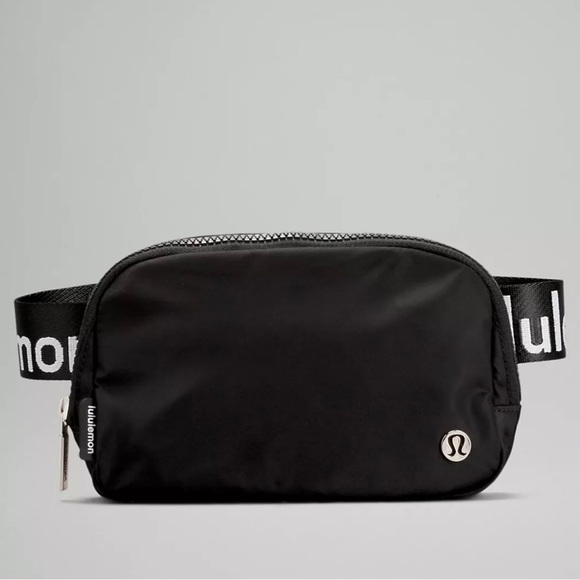 lululemon athletica Handbags - lululemon everywhere belt bag black
